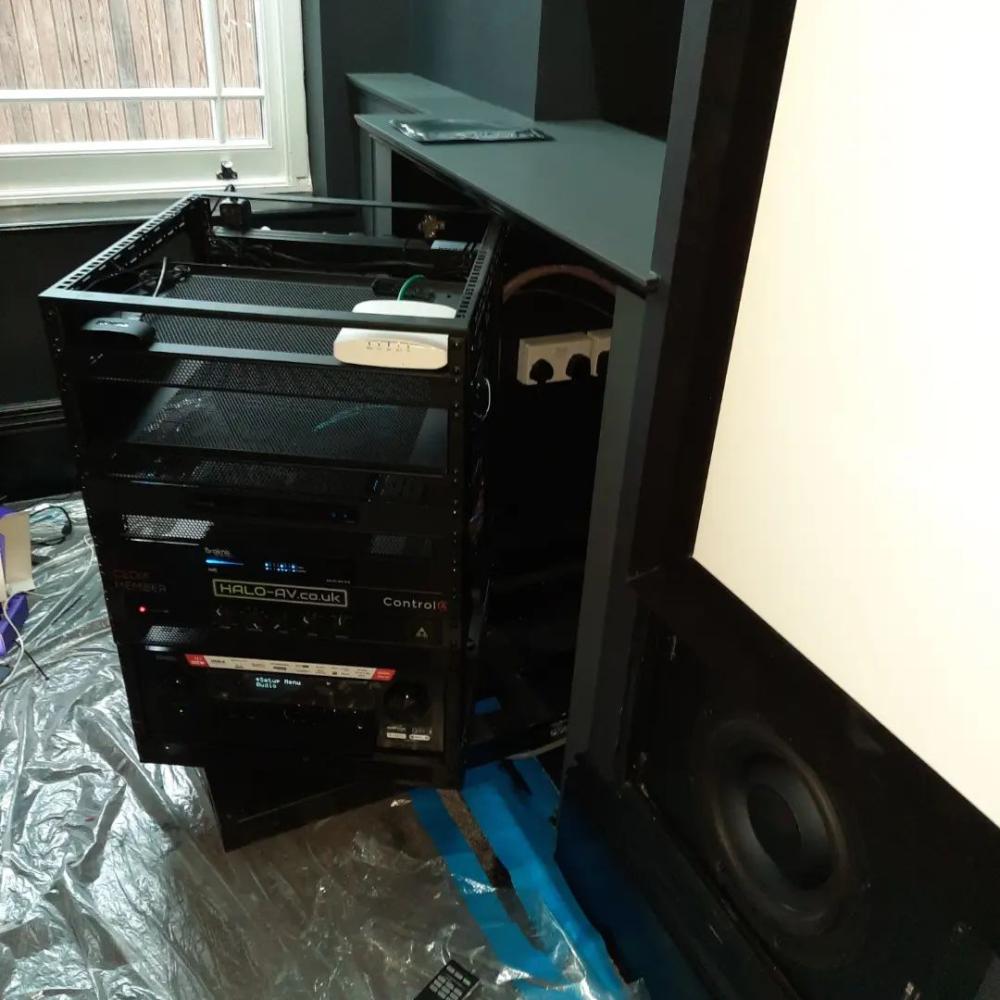 R8010 install by halo av