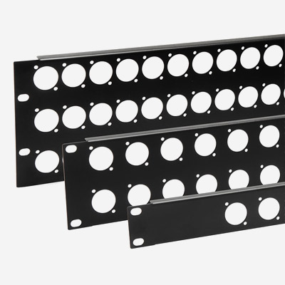 Panele z otworami do szaf Rack
