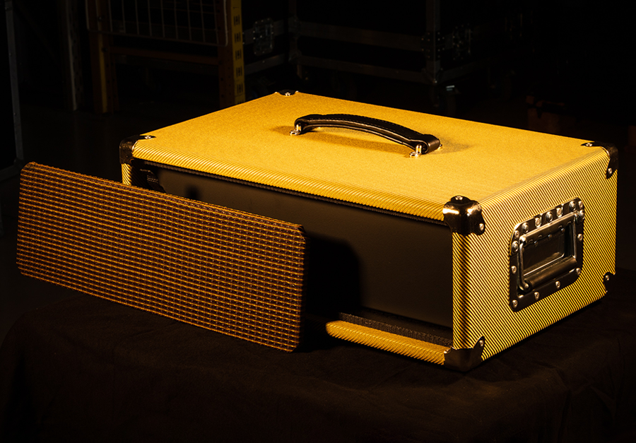 Flight case suitcase sized