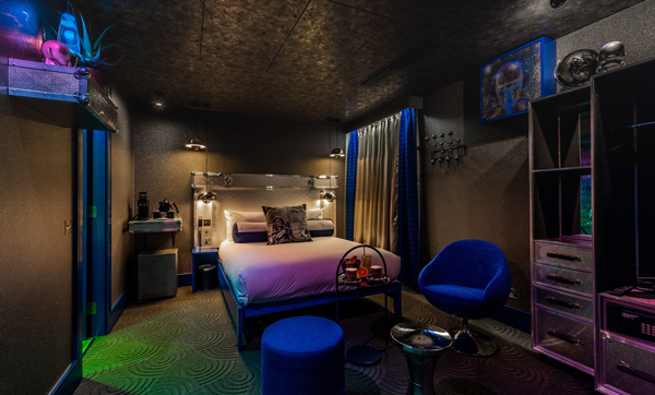 Bedroom using flight case materials